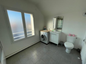 T2 duplex au calme proche commodités